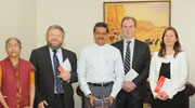 Dutch Healthcare Officials Visit Gulf Medical University